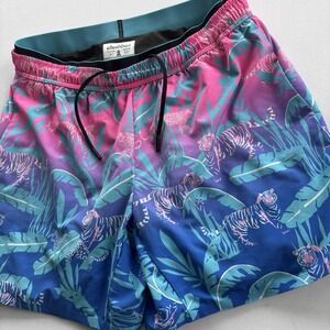 Chubbies Swim Trunks Medium 5.5 Inseam Tiger Jungle Print Pink Compression Liner